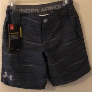 Under Armour boys shorts size YXS (4T)
